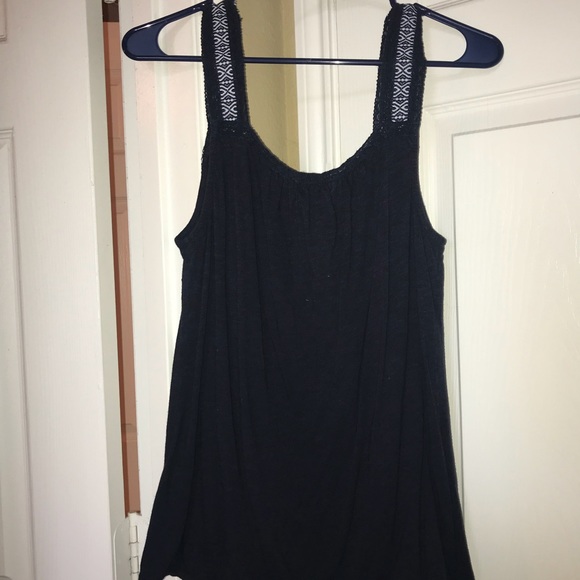 BOHO TOP - Picture 2 of 2